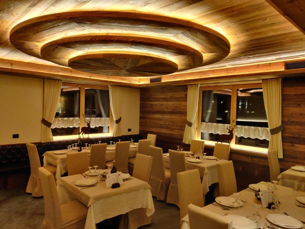 Hotel Laurino Pozza di Fassa Exterior foto