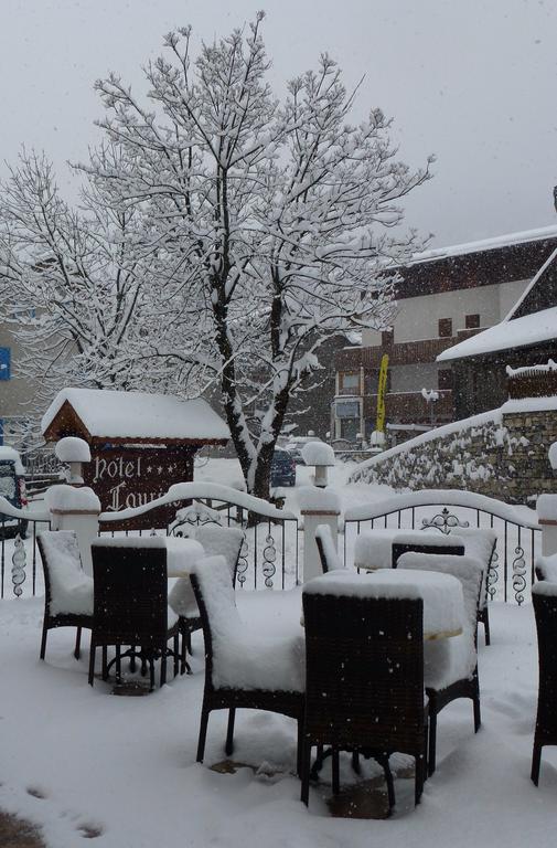 Hotel Laurino Pozza di Fassa Exterior foto
