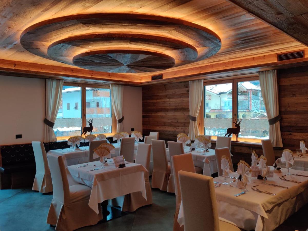 Hotel Laurino Pozza di Fassa Exterior foto